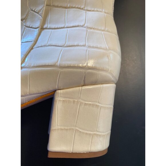 Schutz Women's Crocodile Embossed Leather Ankle Boots Block Heel Size 6B Beige - Picture 4 of 7